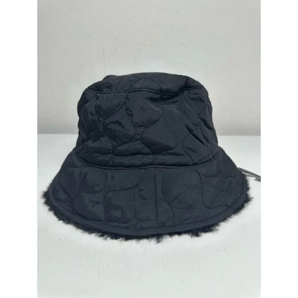 NWT Sonoma Reversible Sherpa Bucket Hat 2-in-1 Sherpa Quilted One Size Black